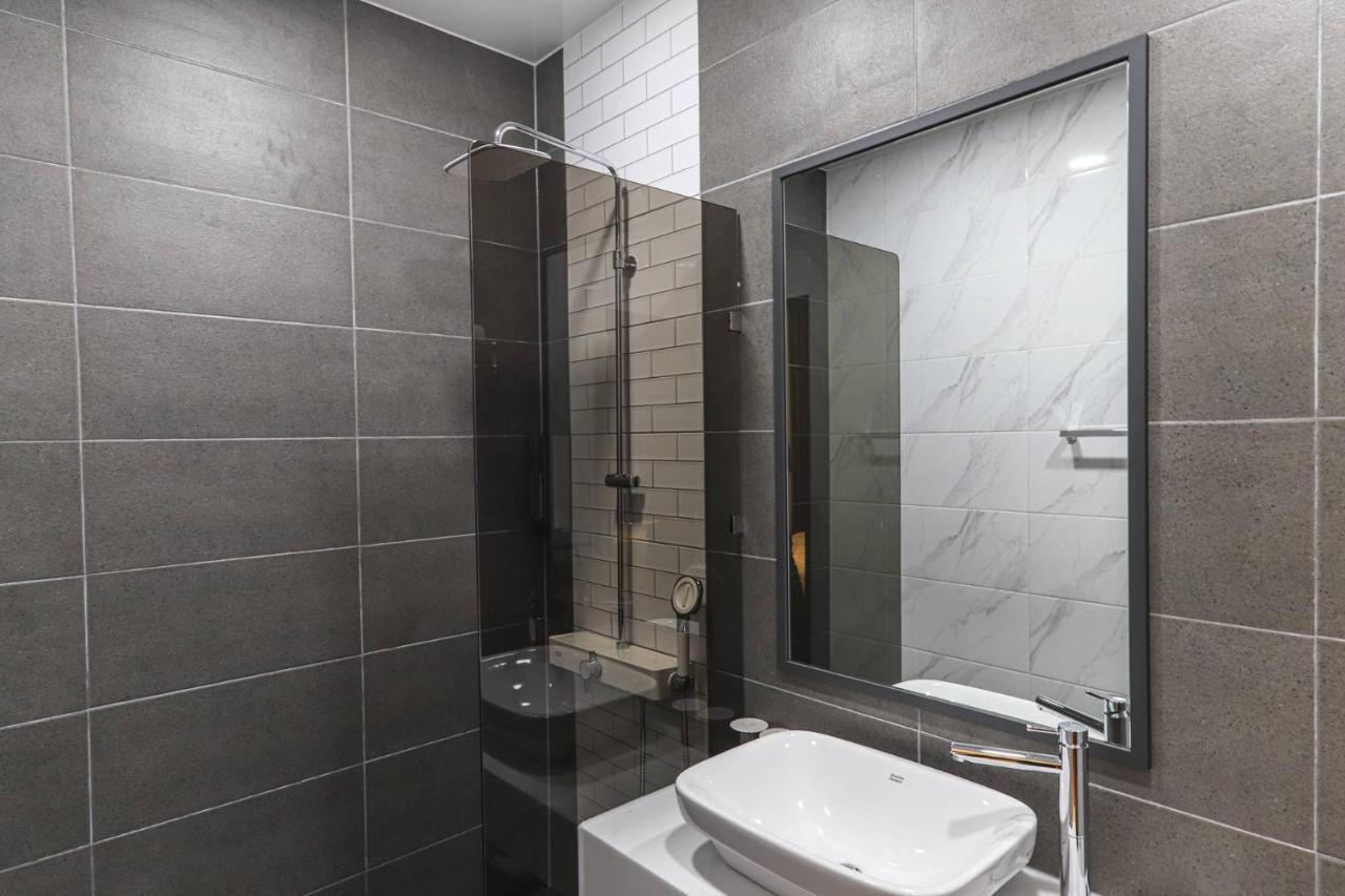 Hotel Demer Мокпо Экстерьер фото