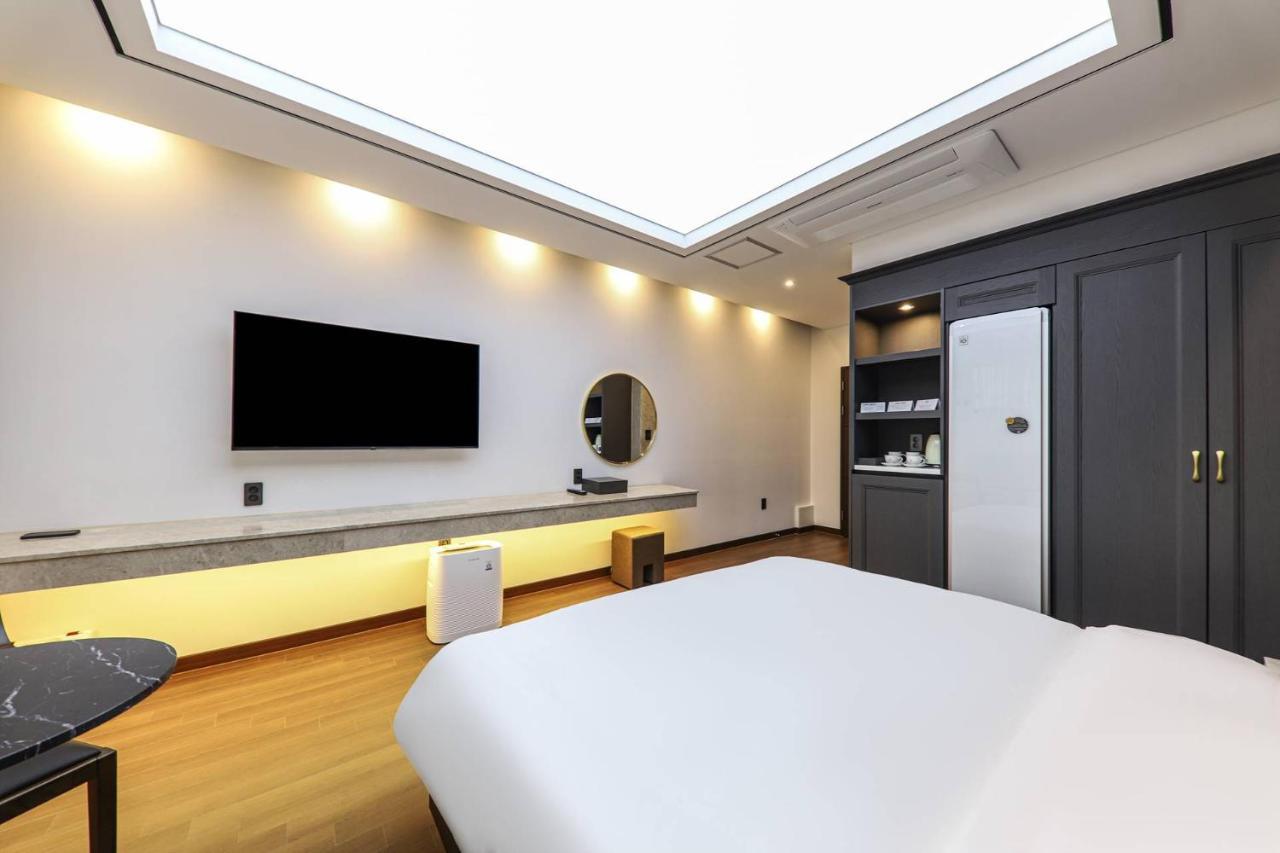 Hotel Demer Мокпо Экстерьер фото
