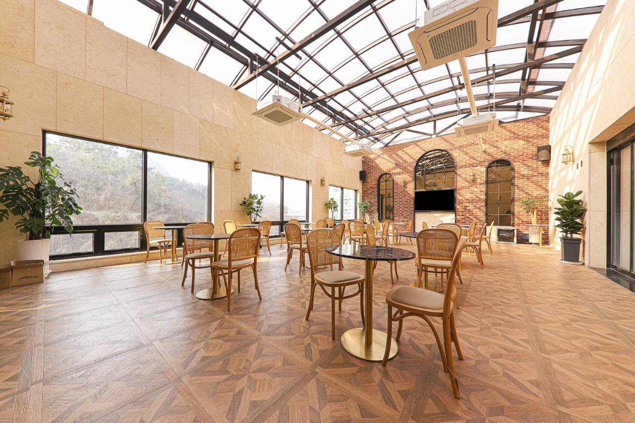 Hotel Demer Мокпо Экстерьер фото